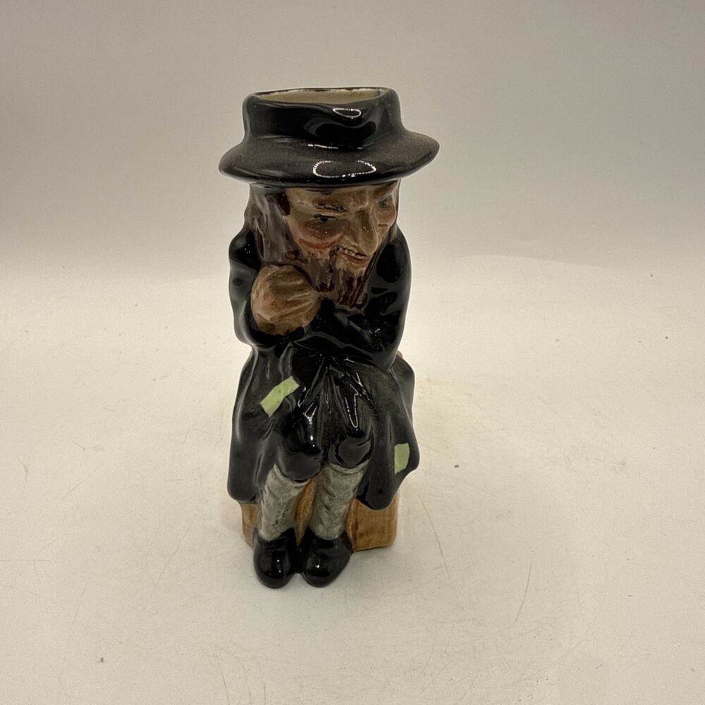 Fagin Charles Dickens Oliver Twist Toby Jug by Artone England Mug *